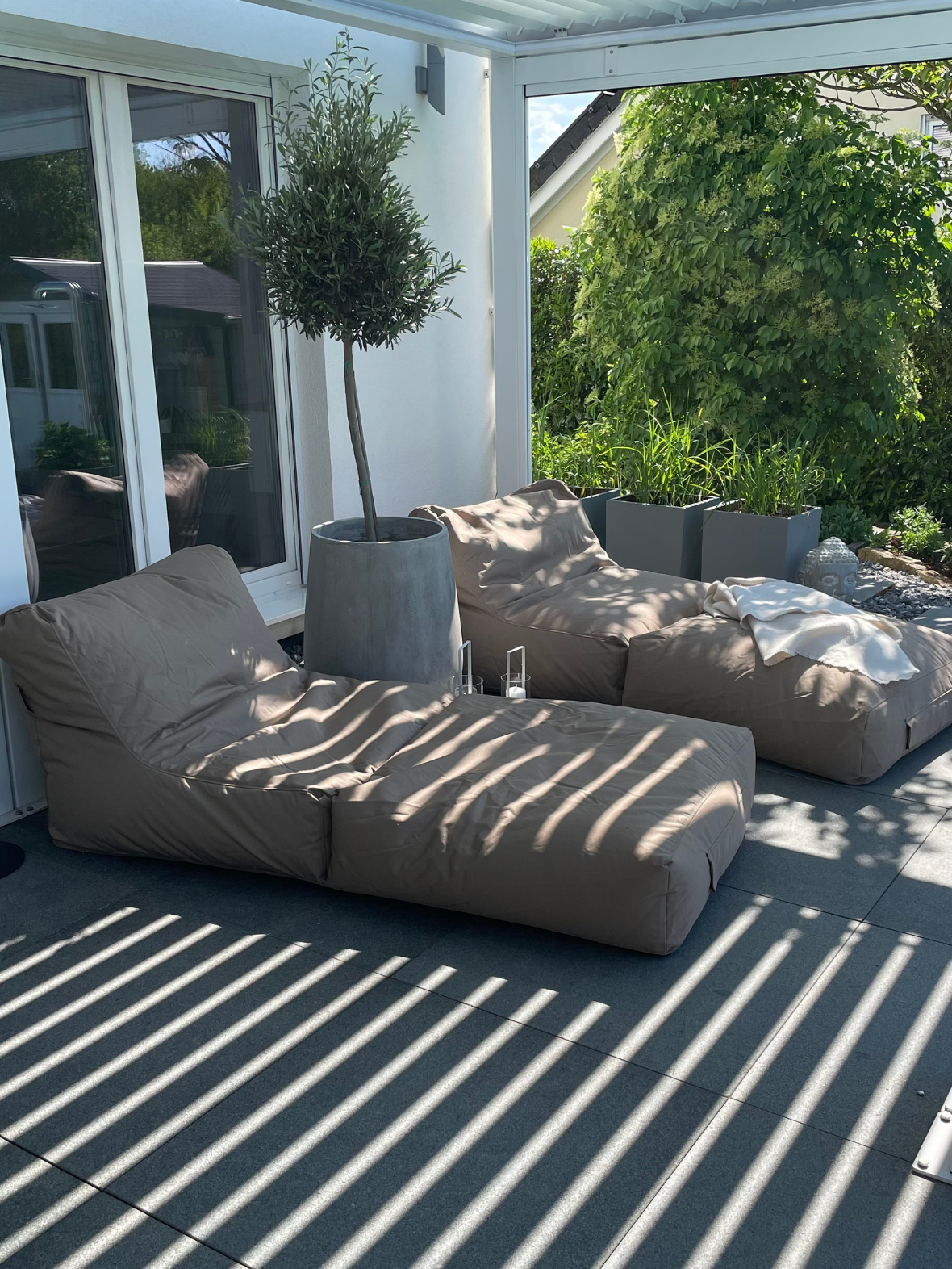 Peak Plus cool-grey