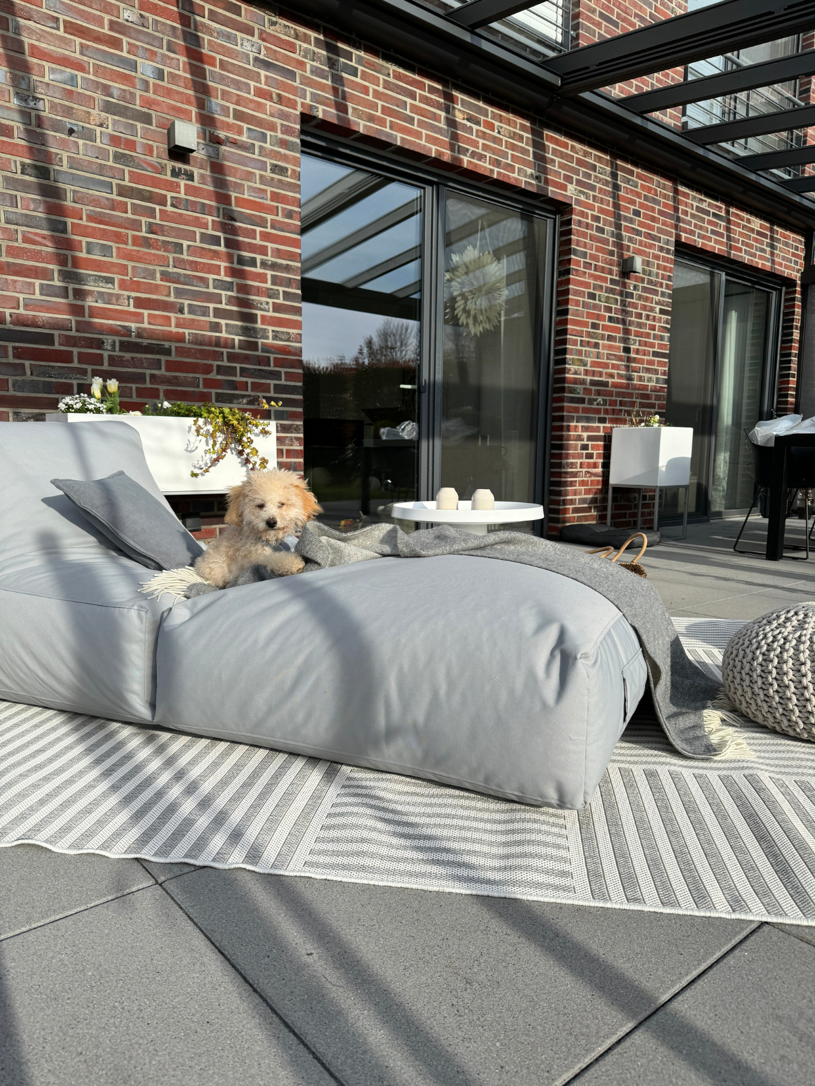 Peak Plus cool-grey